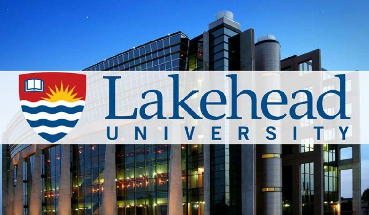 International Entrance Scholarships at Lakehead University in Canada, 2022